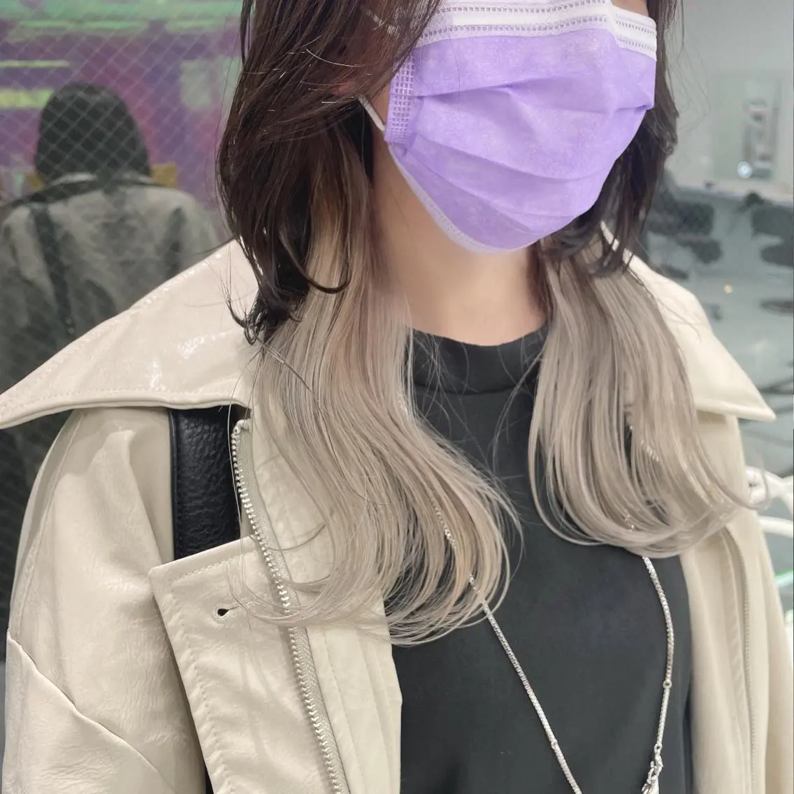 ロング カラー ヘアアレンジ ベージュカラー 黒髪 ブリーチ ブルーカラー ブルーブラック 韓国ヘア指名率 No. 1小堀京介のヘアスタイル
