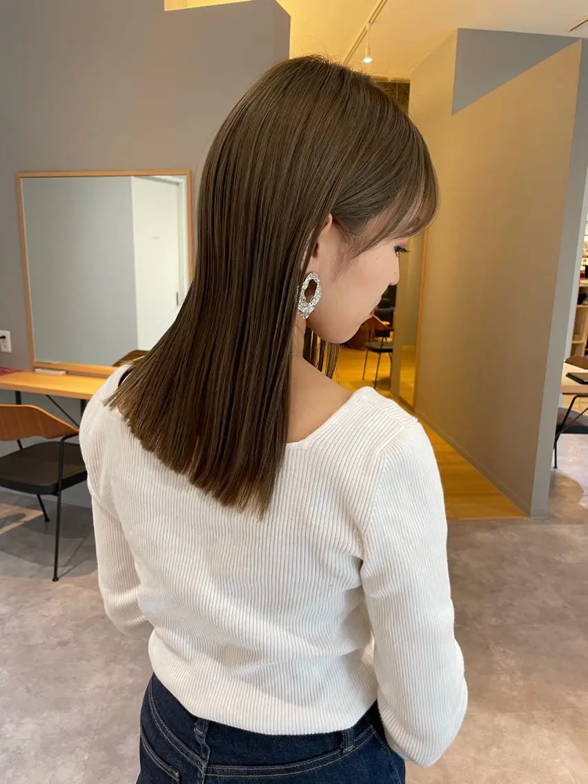 ミディアム ヘアカラー 河崎 ブルーナちえみのヘアスタイル