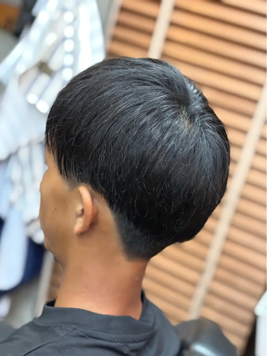 ショート 渡邊 挙児のヘアスタイル
