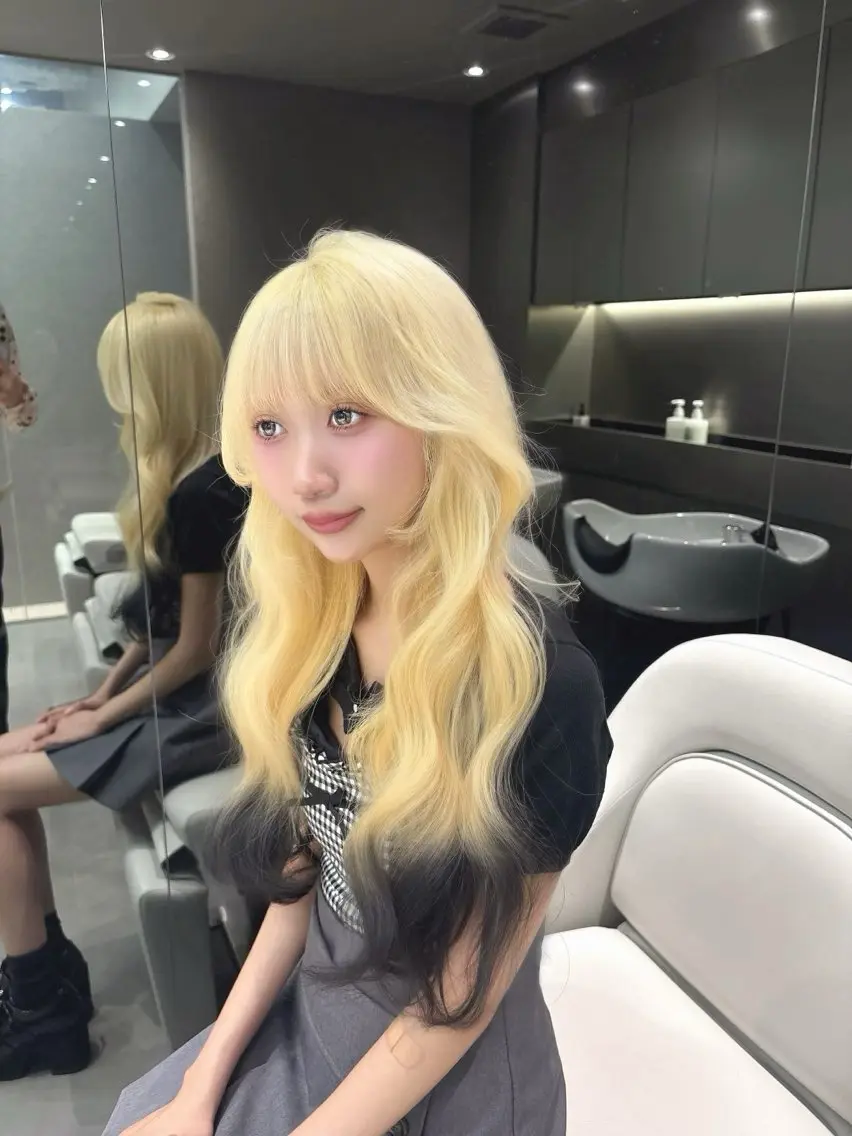 🎀似合わせ前髪と顔まわりカット🎀の写真