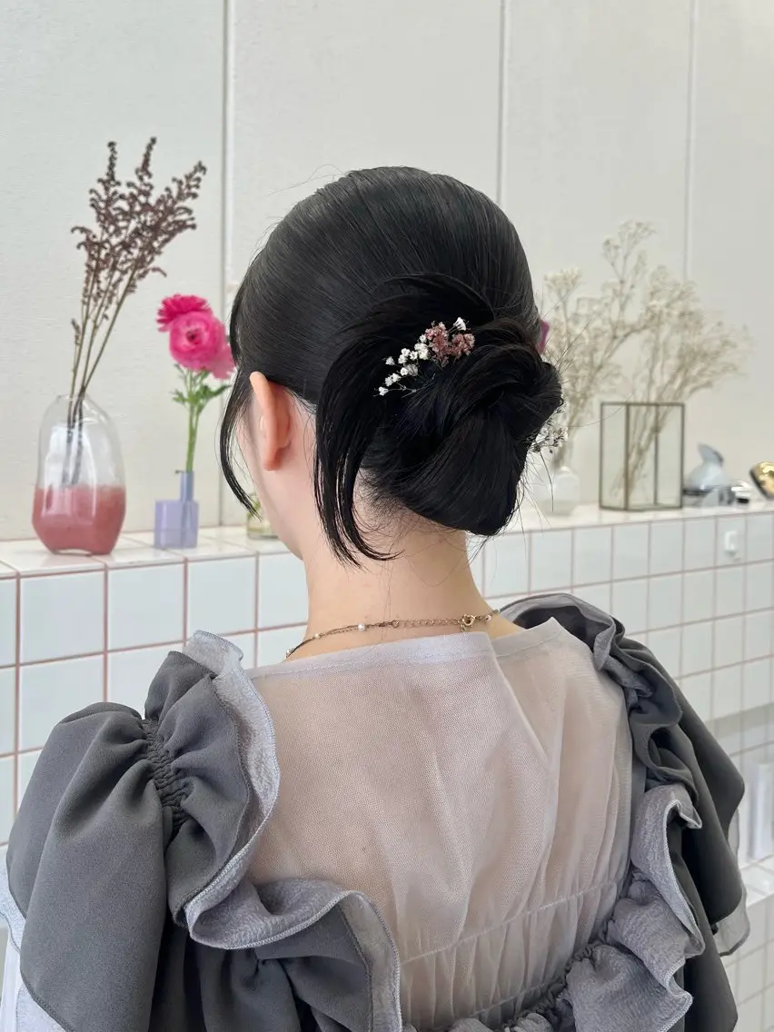 ミディアム ヘアアレンジ ヘアセット 🌼花屋併設🌼 木下奈々望のヘアスタイル