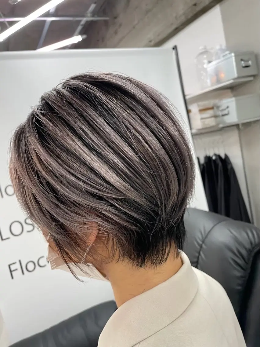 ショート レイヤーカット ショートヘア 髪質改善・縮毛矯正 🌈SENAのヘアスタイル
