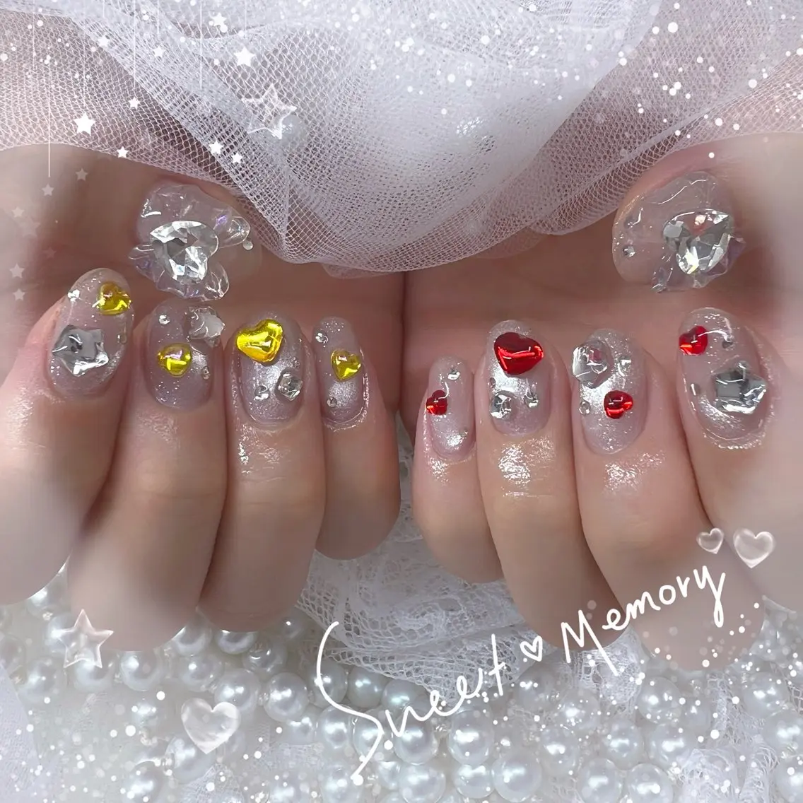 ネイル チークネイル フレンチネイル ガーリー ガラスフレンチ グラデーション ハンドネイル Chill Nailsalonのネイルデザイン