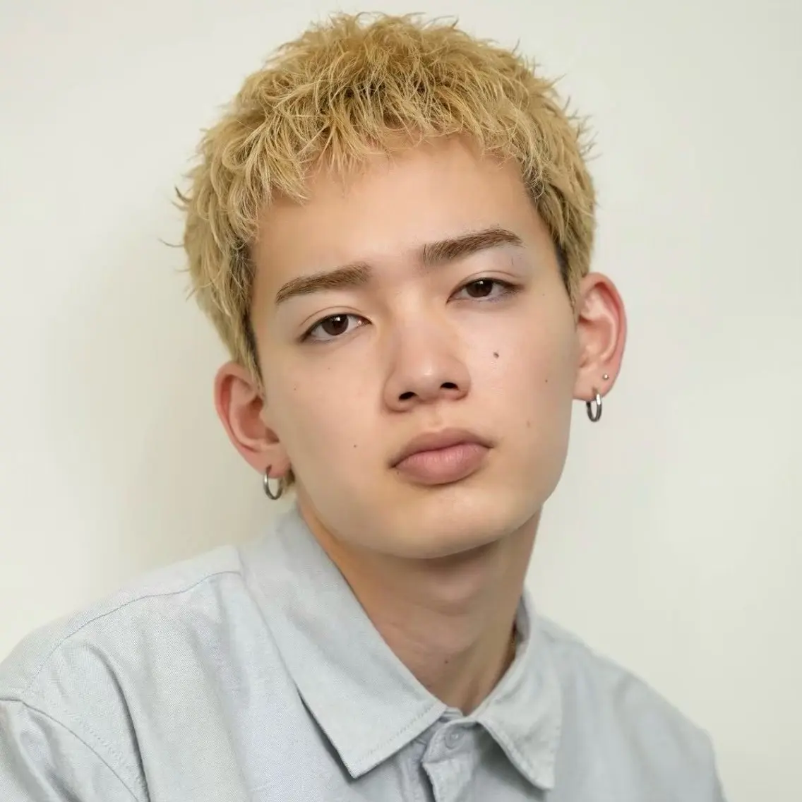 ショート カラー パーマ メンズ カット ヘアカラー トリートメント ハイトーン/メンズマ ッシュ/KYOHEIのヘアスタイル
