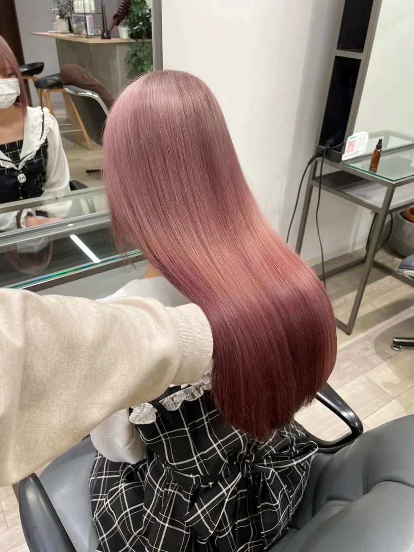 ロング カラー ブリーチ デザインカラー ハイトーンカラー 髪質改善 縮毛矯正 JIN/暖色カラー /髪質改善/艶髪のヘアスタイル