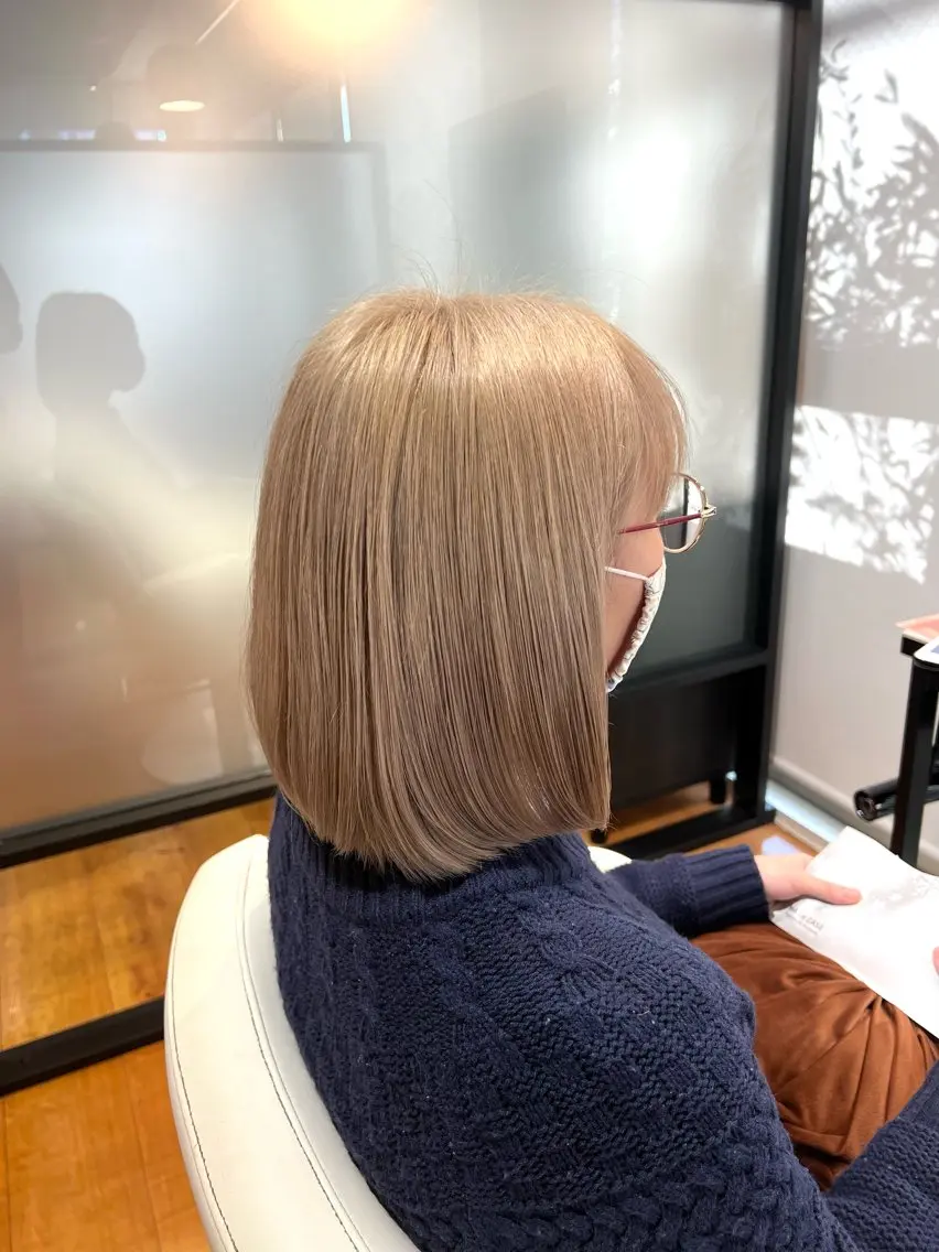 カラー ベージュカラー ブリーチ ミルクティーベージュ 斉藤 一樹のヘアスタイル