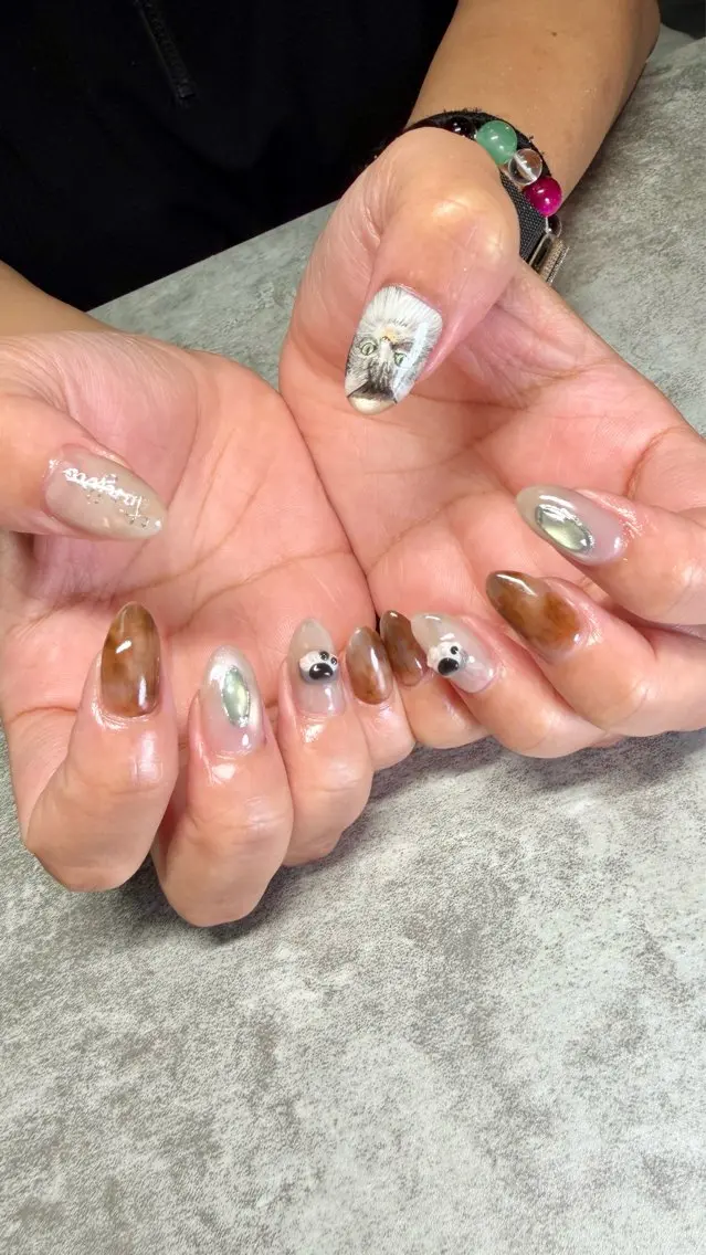 ネイル ハンドネイル ハンドケア shino🌟 痛ネイルのネイルデザイン