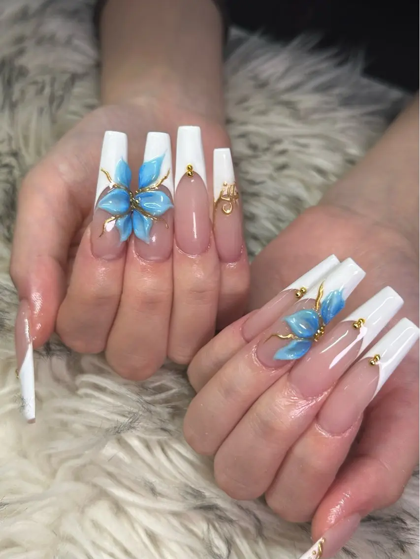 ネイル ハンドネイル nes.nail★ AYANOのネイルデザイン