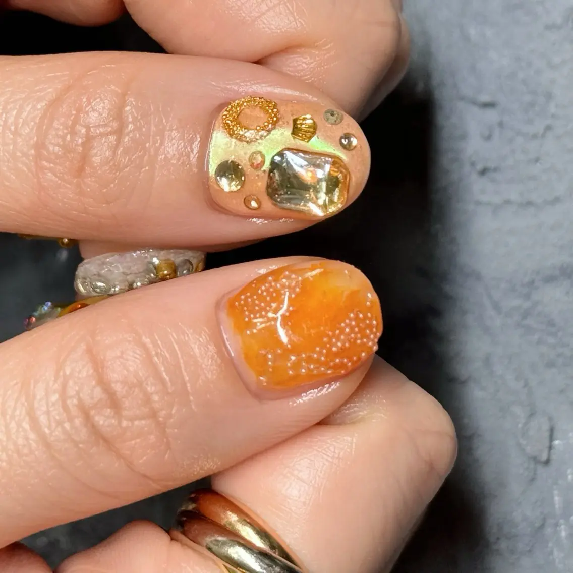 ネイル オーロラネイル ジェルネイル 氷ネイル・うるうるネイル マグネットネイル ミラーネイル VOLLMOND nailのネイルデザイン