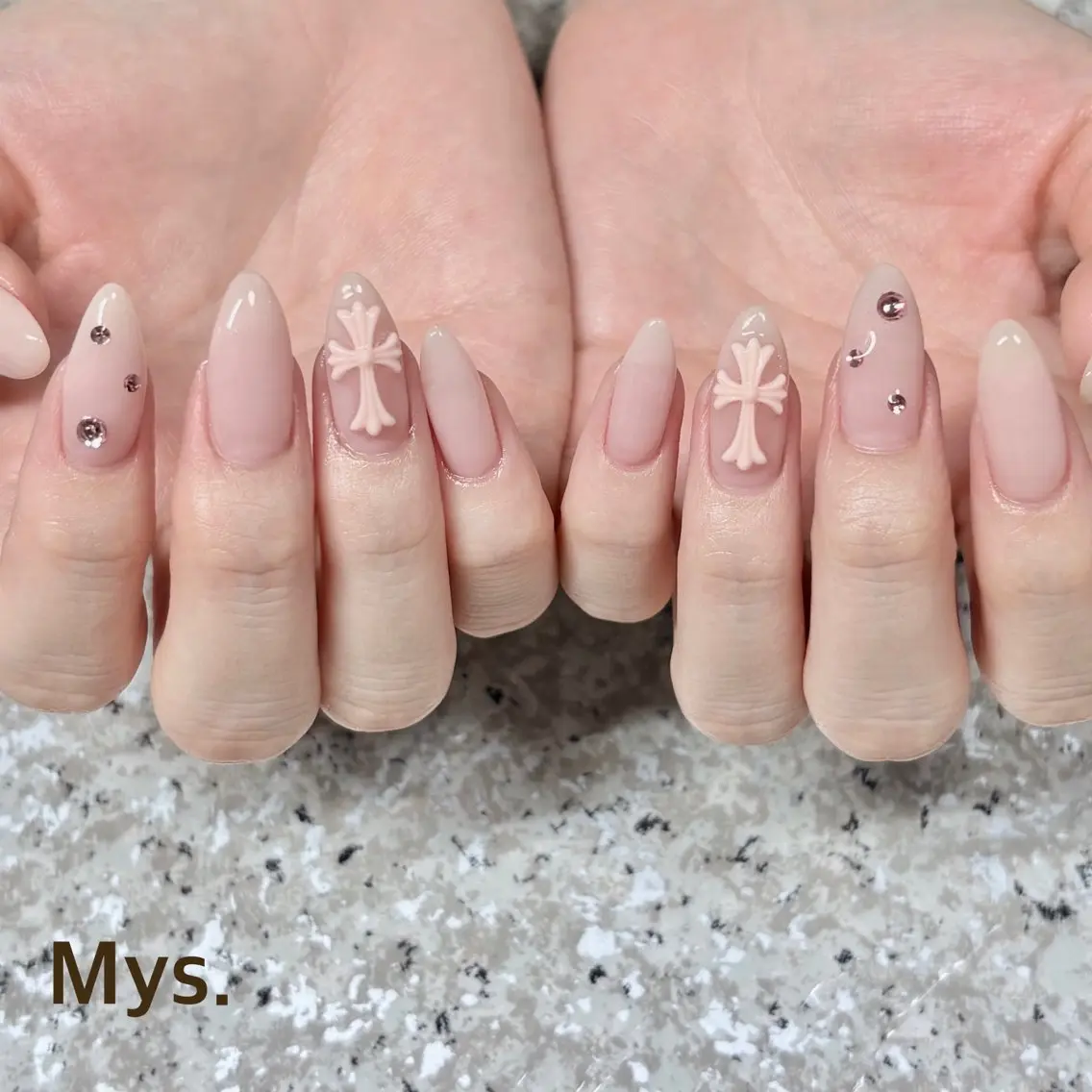 ネイル ハンドネイル Mys. 三上紗紀のネイルデザイン