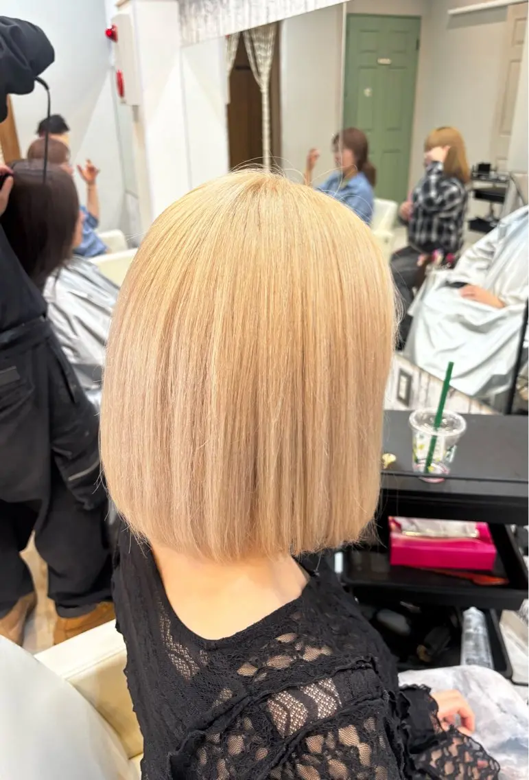 ショート カラー ベージュカラー ミルクティーベージュ ヘアカラー あすか/ 松本/モデル様募集中のヘアスタイル