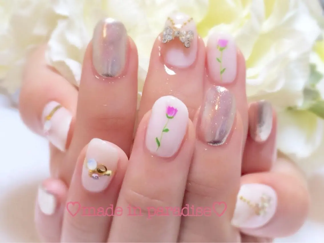 ネイル ミラーネイル うるま市サロン Yuko Izawaのネイルデザイン