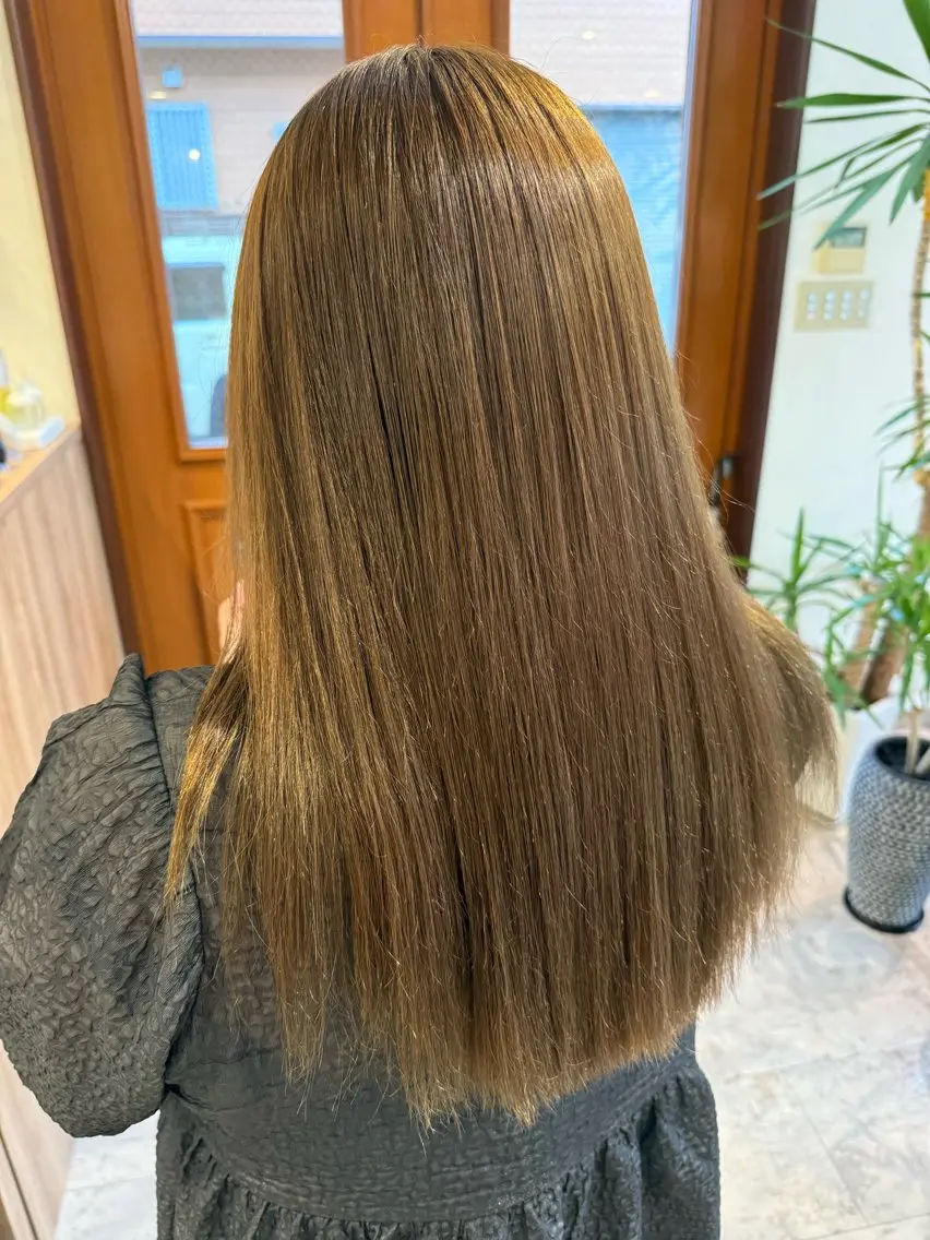 ロング ヘアカラー 【STYLE】 🥑MEI🍒のヘアスタイル