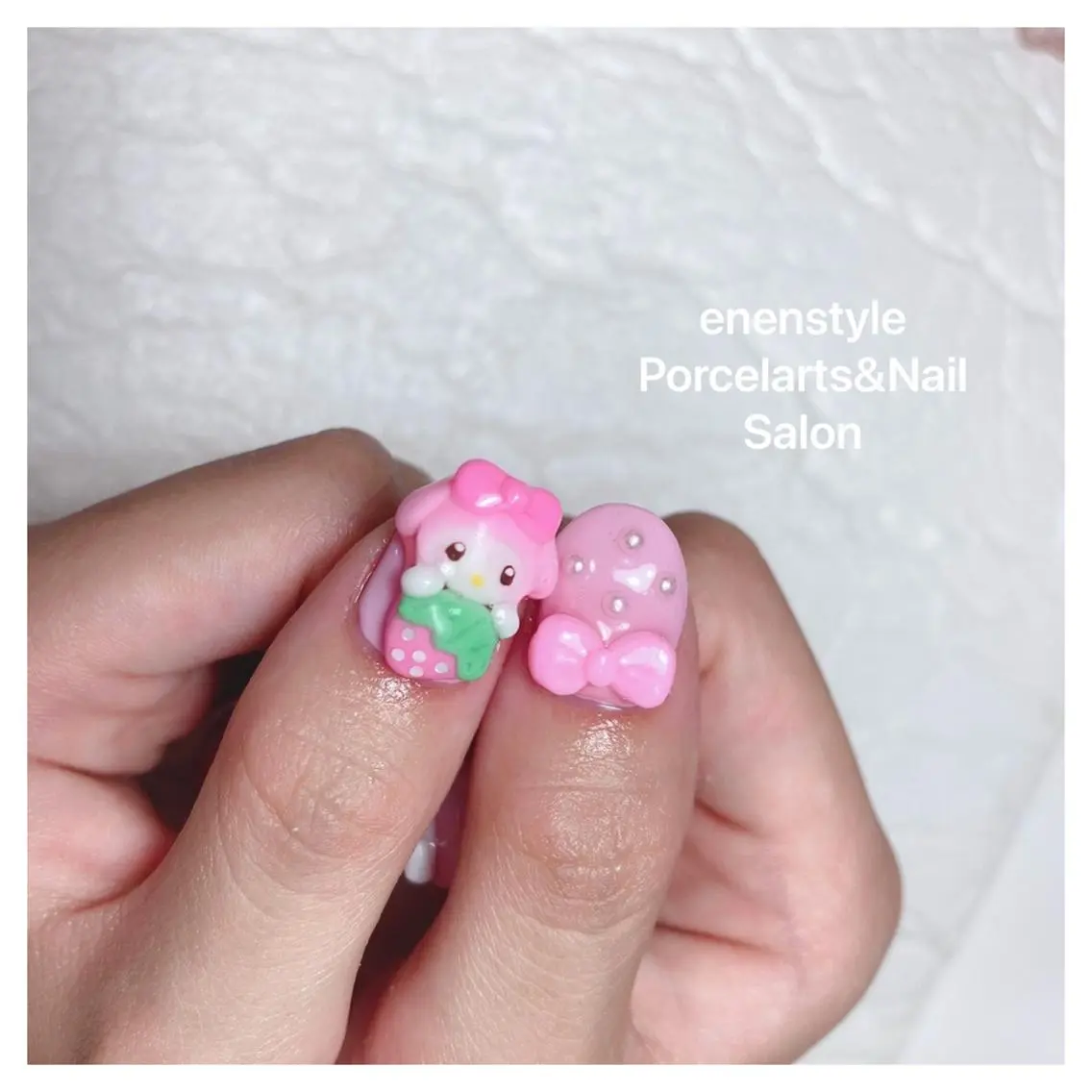 ミディアム ネイル 🐾enen style 🐾のネイルデザイン