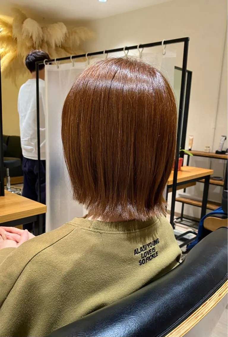 ショート ボブ 外ハネヘア 中村 莉子のヘアスタイル
