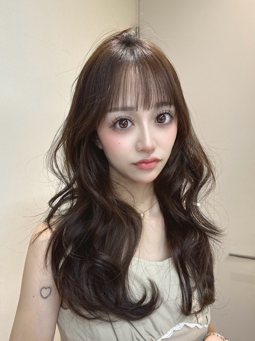 セミロング カラー カット ヘアカラー トリートメント shion 透明感カラーのヘアスタイル