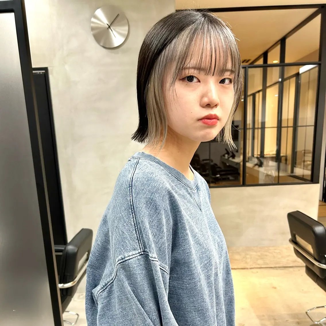 ミディアム カラー カット ヘアカラー トリートメント 一ノ瀬 暁のヘアスタイル