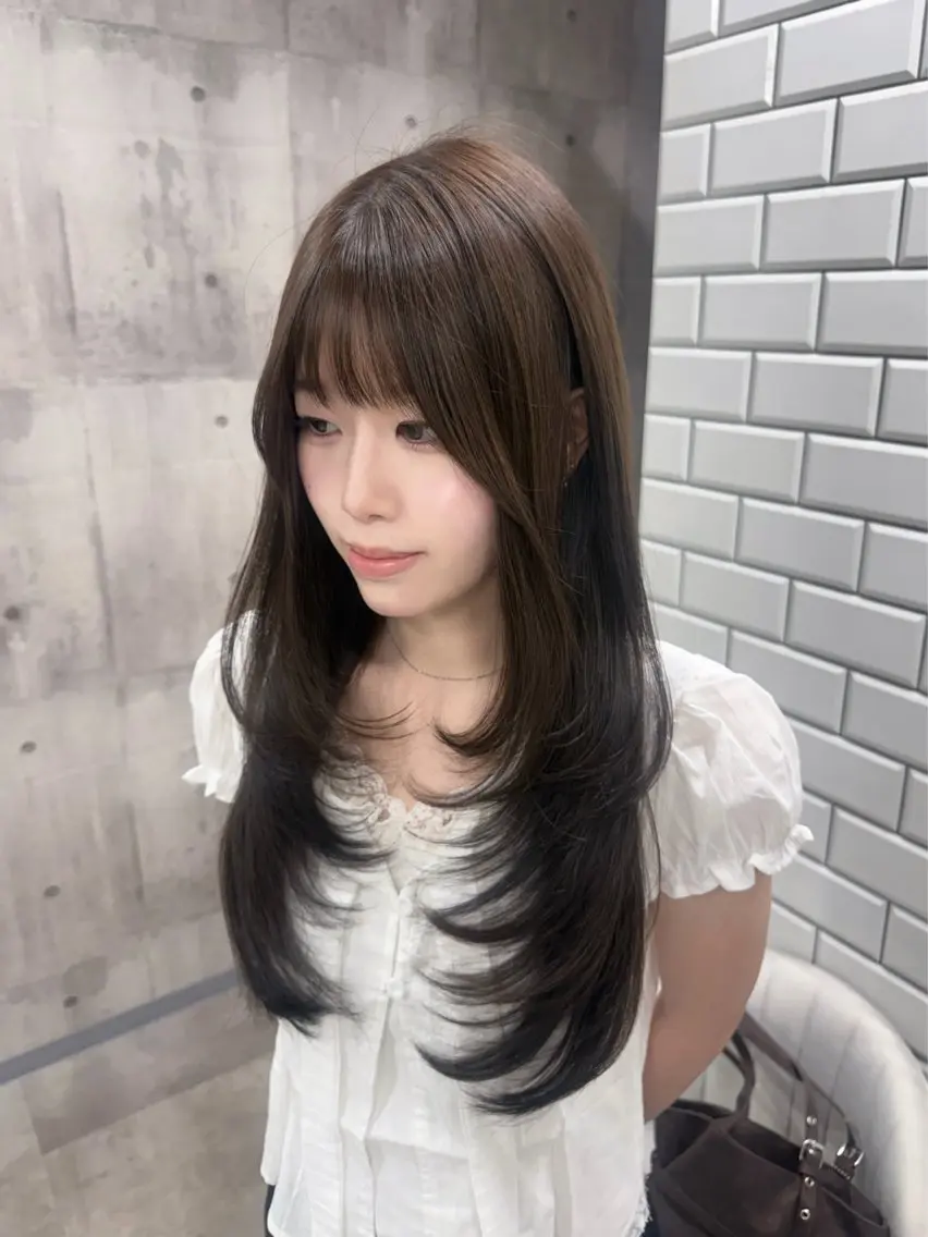 ロング カット ヘアカラー トリートメント ayano /レイヤー/艶カラーのヘアスタイル