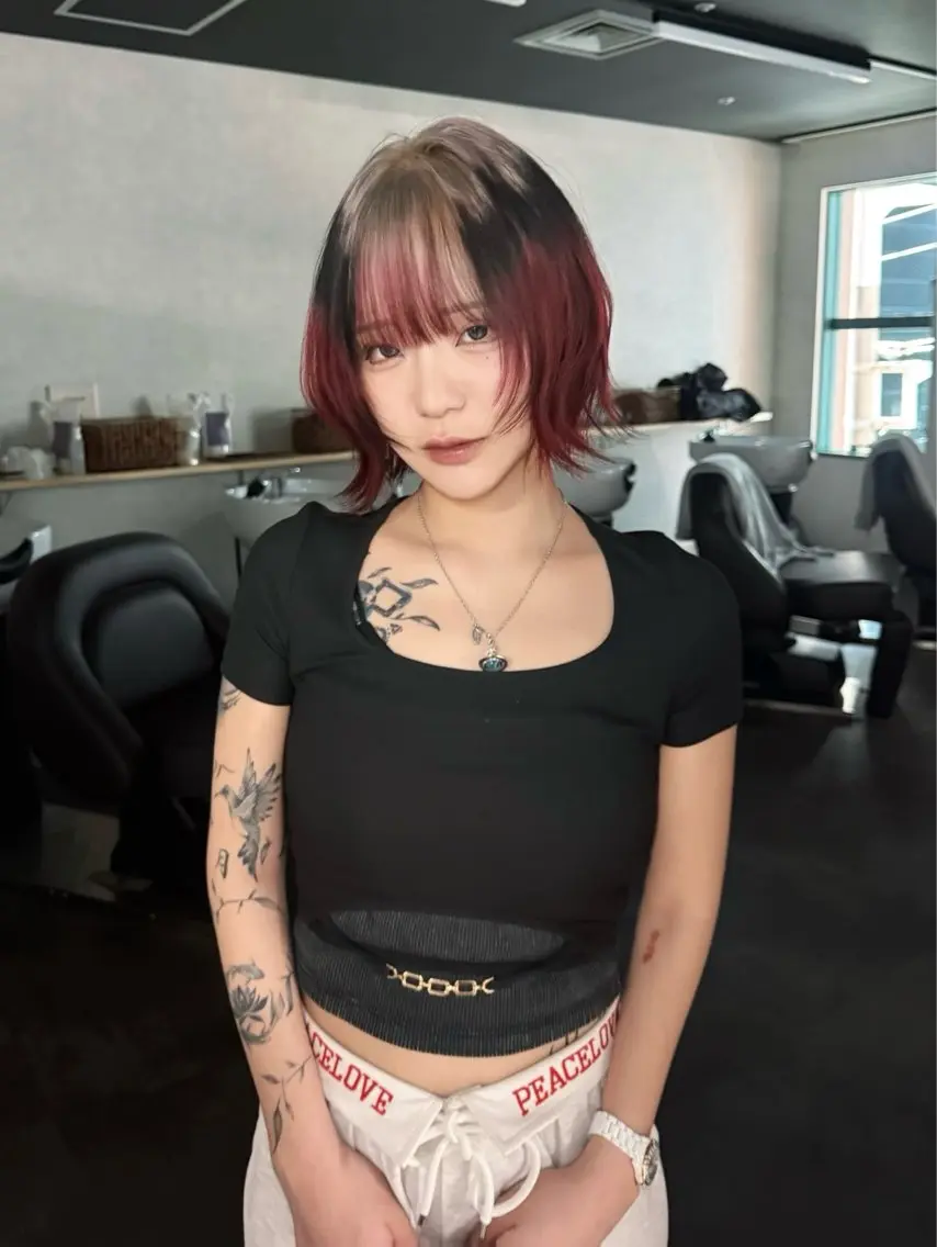 カラー ブリーチ ケアブリーチ デザインカラー ヘアカラー lin.ブリーチ デザインカラーのヘアスタイル