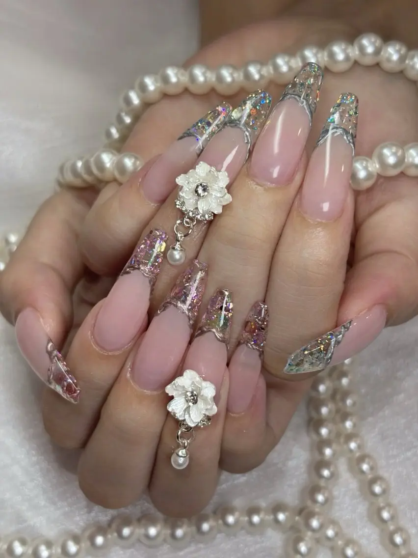 ネイル クリアネイル フレンチネイル ロングネイル スカルプネイル 春ネイル icy nail れいあのネイルデザイン