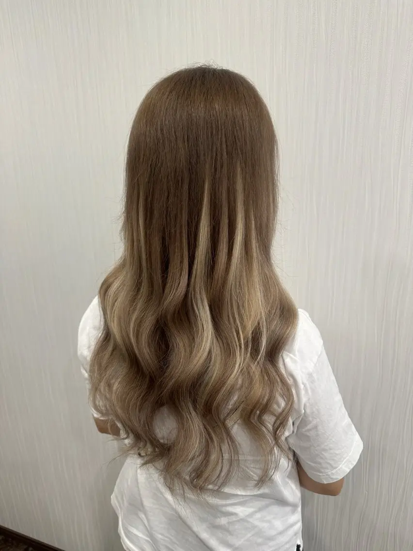 ロング ヘアカラー KAZUYA /フロレゾンのヘアスタイル