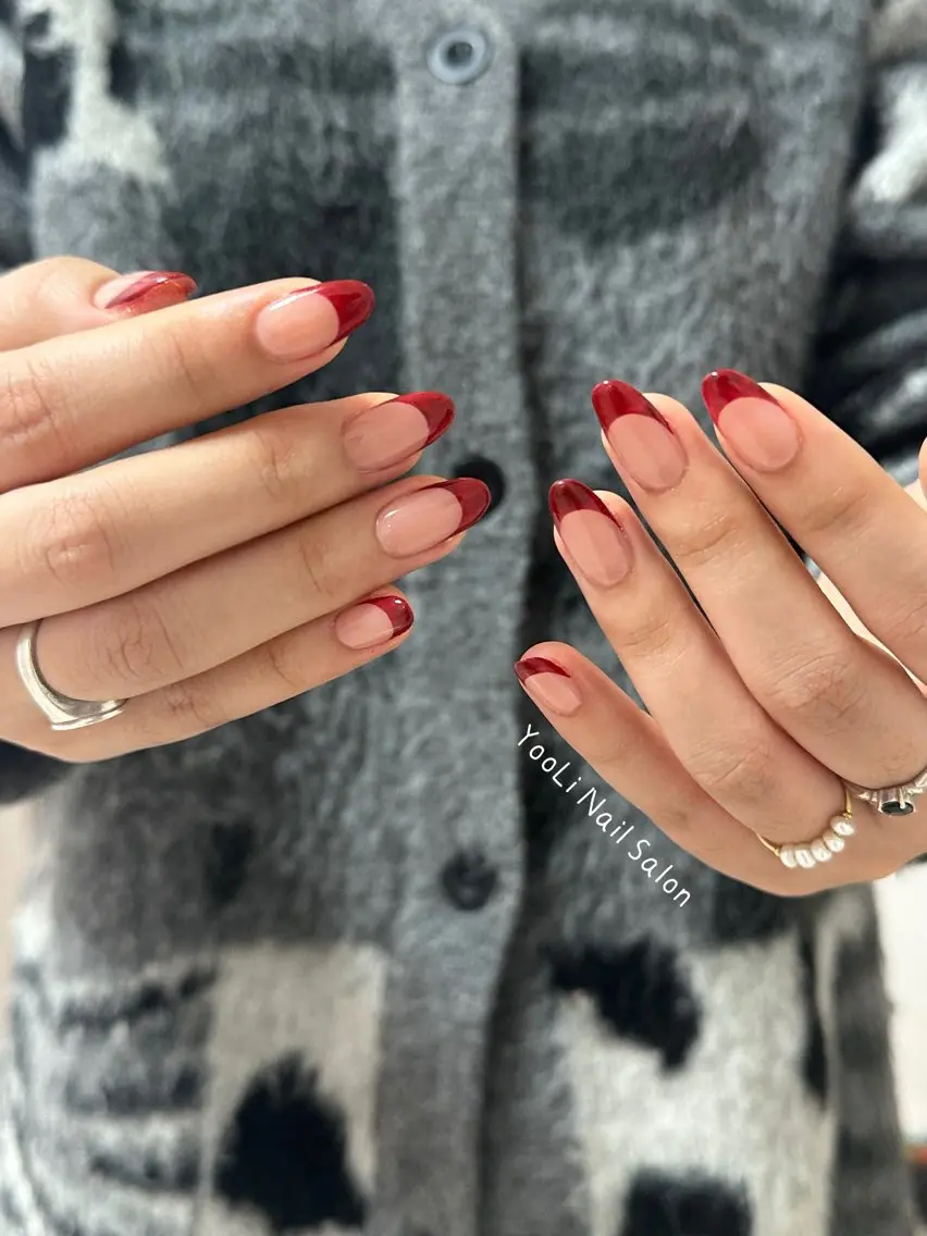 ネイル アートネイル オーロラネイル チークネイル フレンチネイル ガラスフレンチ 🎀YooLi Nail salonのネイルデザイン
