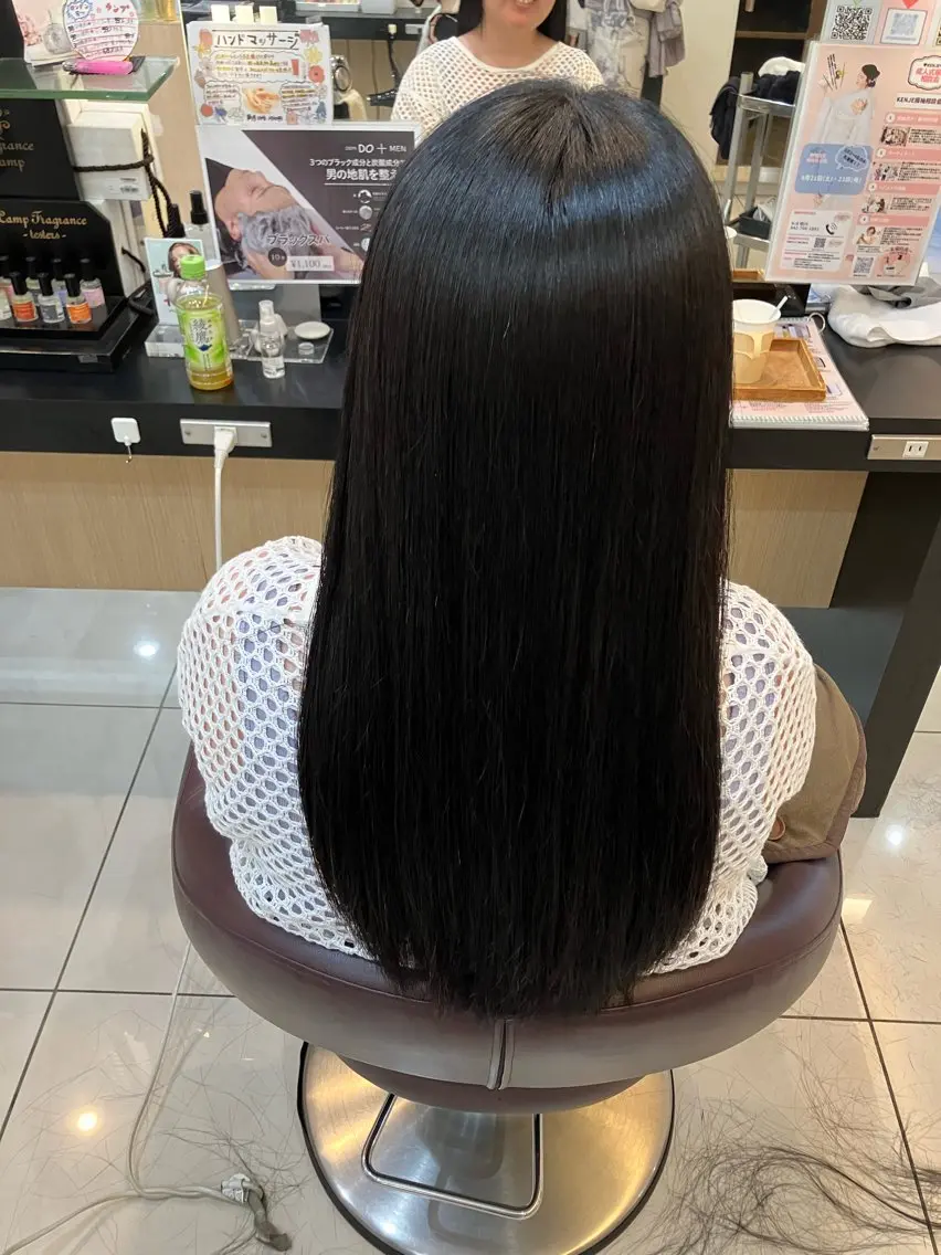 ロング 縮毛矯正 yukari 艶髪ヘアのヘアスタイル