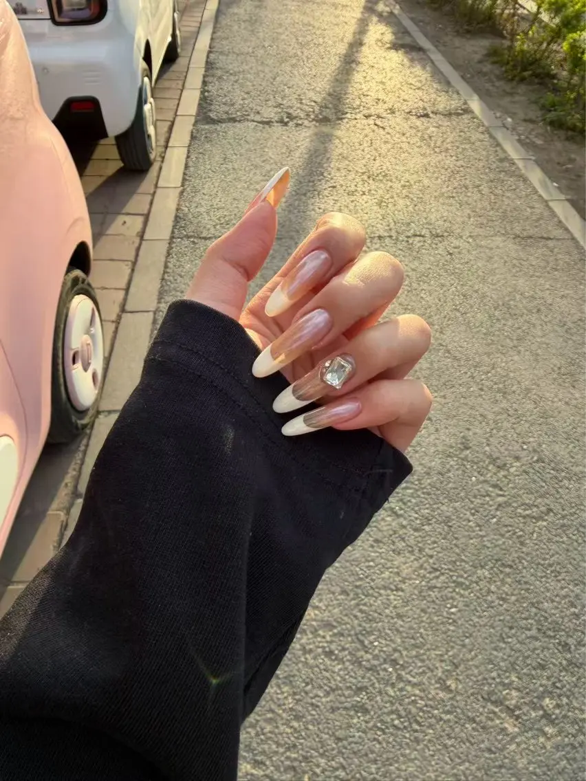 ネイル ハンドネイル U.mi Nail Salonのネイルデザイン