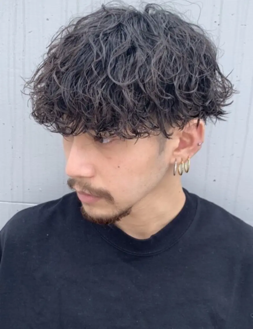 パーマ メンズ 中谷海里/フェザー パーマ/スパイキーのヘアスタイル