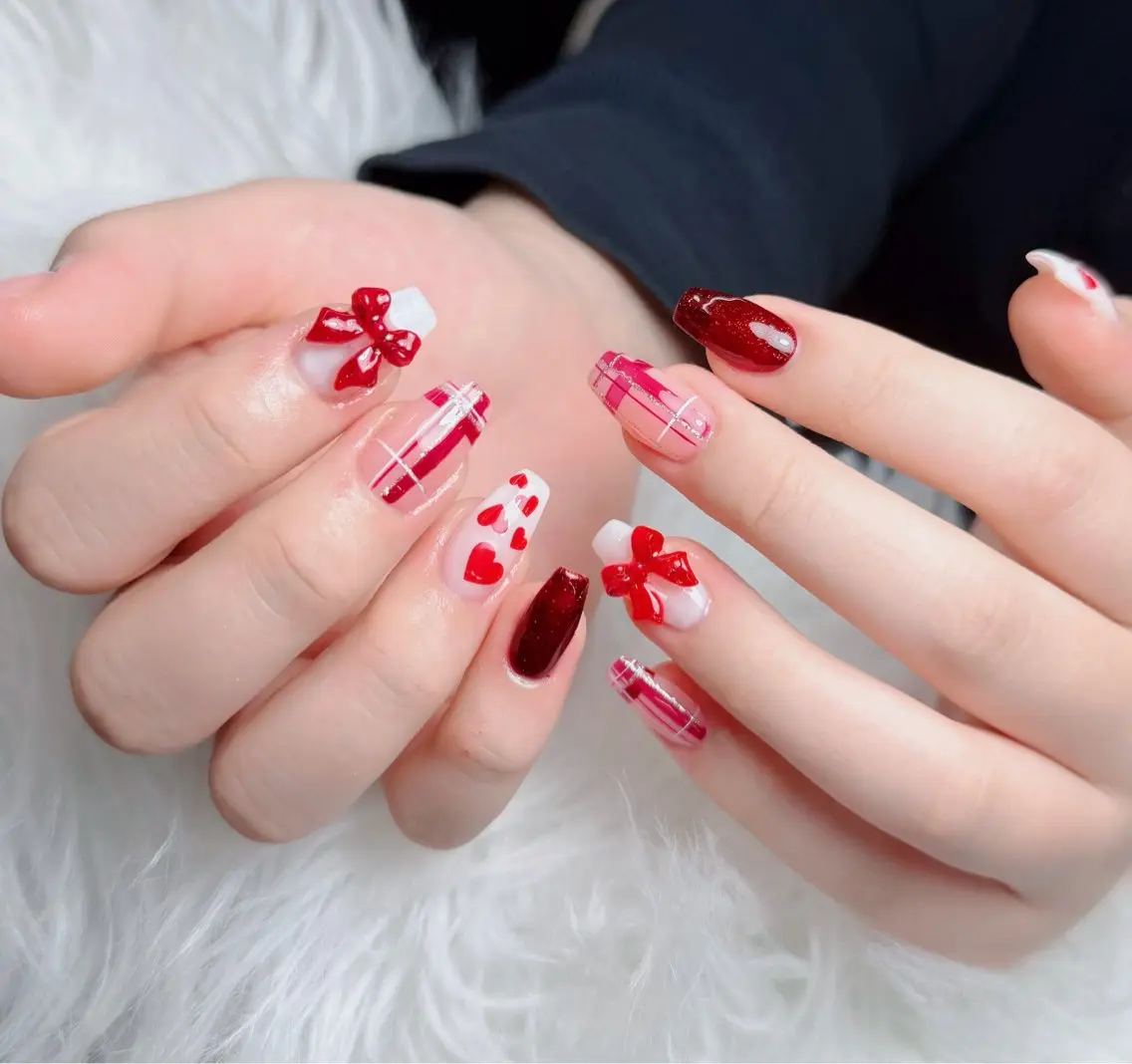 ネイル アートネイル フレンチネイル ジェルネイル 韓国ネイル マグネットネイル ハンドネイル Lenie Nail Okuboのネイルデザイン