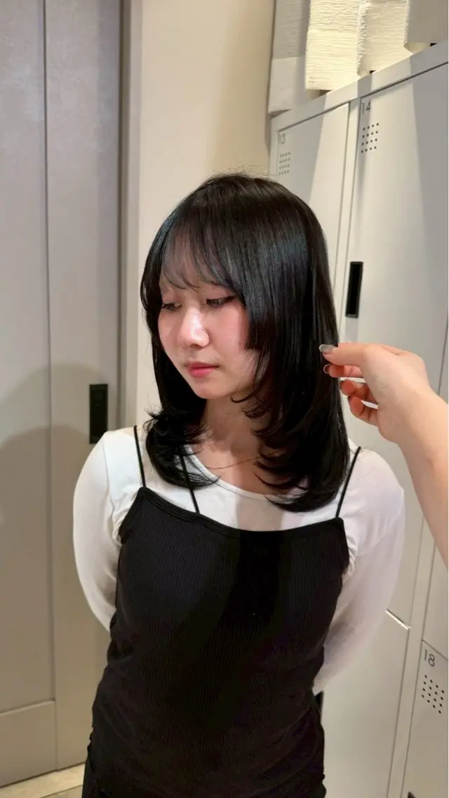 ミディアム 艶髪🫧🌟 あおいのヘアスタイル