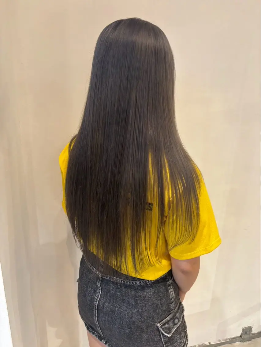 ロング カラー ヘアカラー トリートメント ダブルカラーが得意 髙木千惺/大須のヘアスタイル