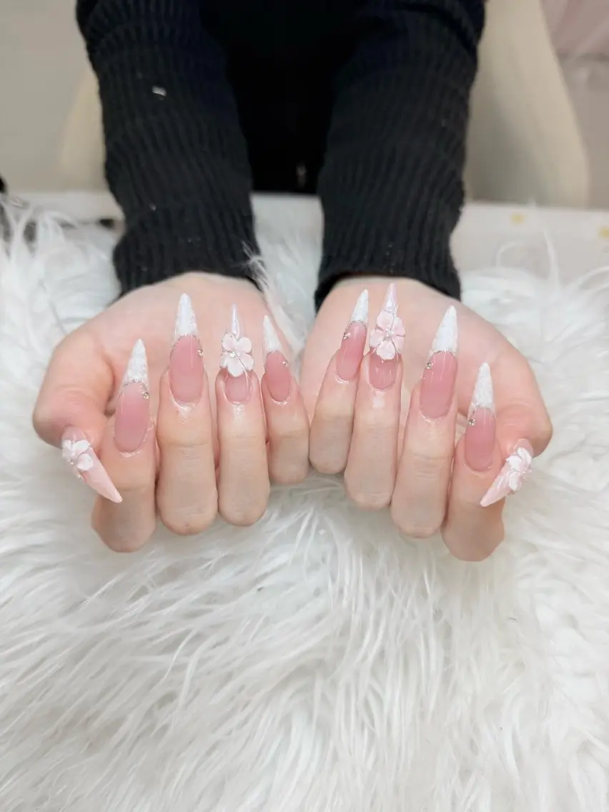 ネイル ハンドネイル ANH ゴテゴテネイルサロンのネイルデザイン