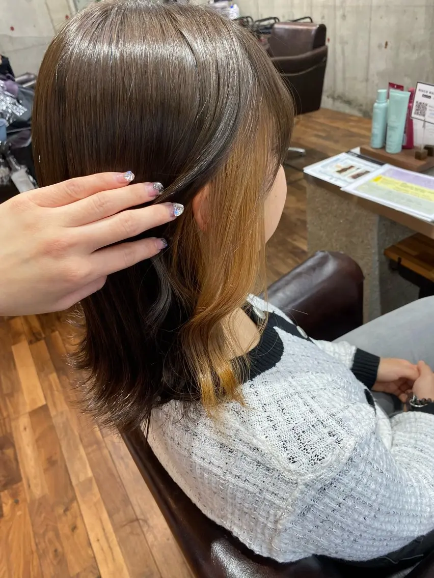 ミディアム ヘアカラー 暖色系カラー まおのヘアスタイル