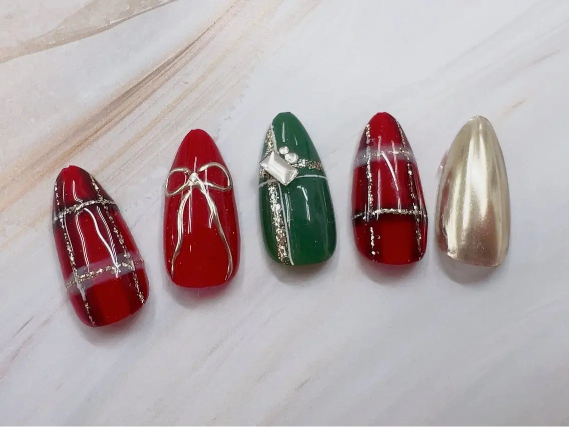 ネイル ハンドネイル OCEAN nail パラジェル　取扱い店のネイルデザイン