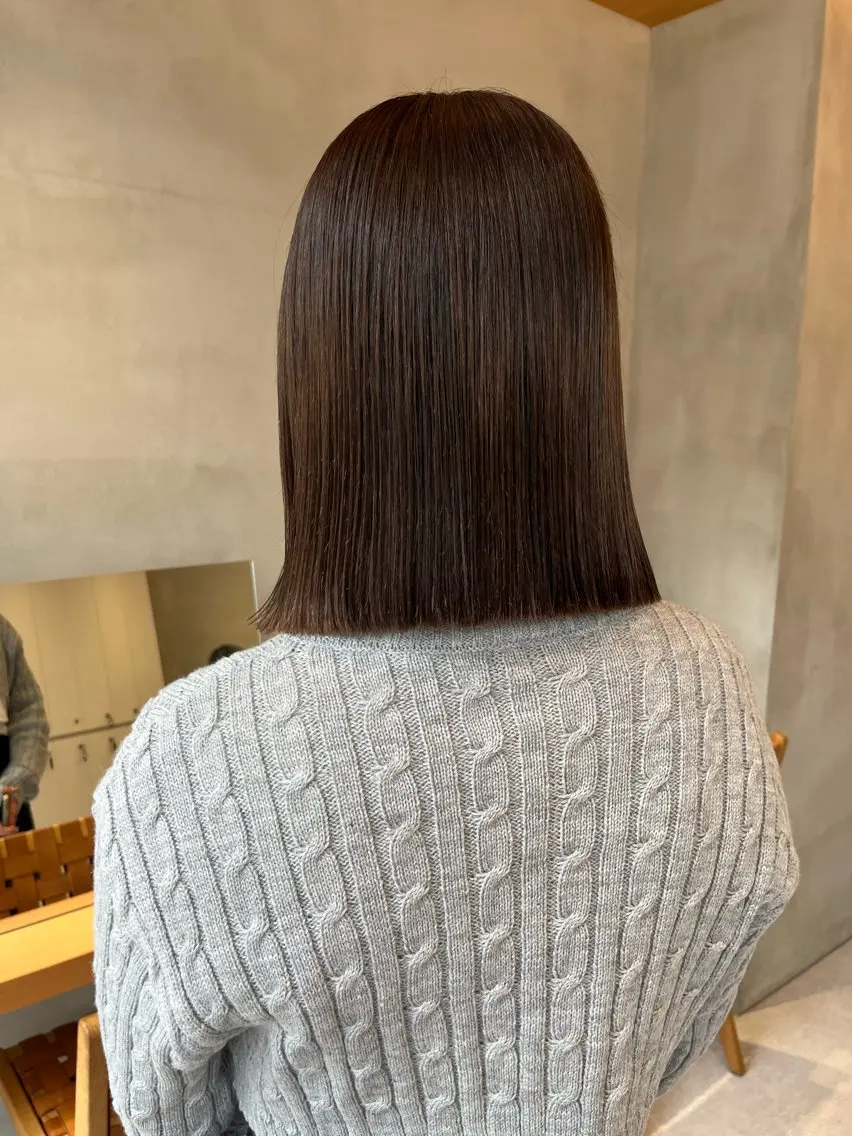 ミディアム カラー カット ヘアカラー トリートメント 縮毛矯正ボブ&顔まわ レイヤー♡TOMOEのヘアスタイル