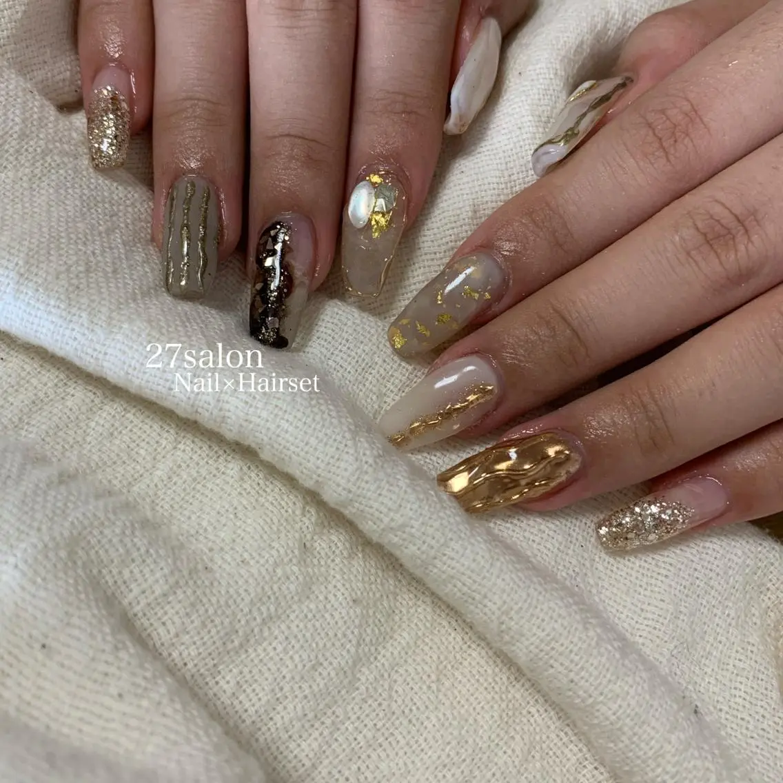 ネイル ミラーネイル ニュアンスネイル ハンドネイル 27salon yuinaのネイルデザイン