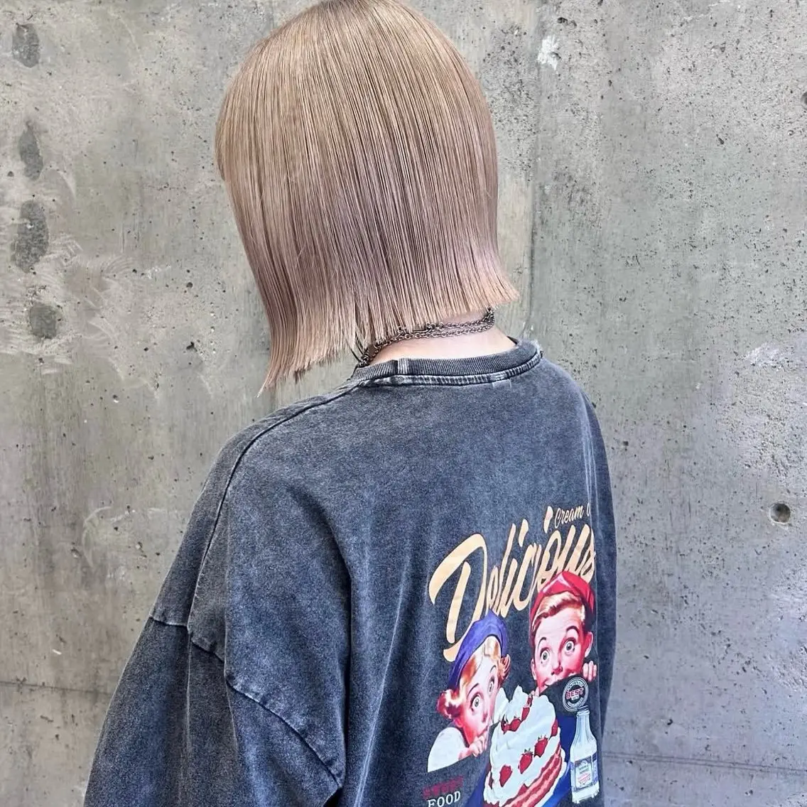 ミディアム カット ヘアカラー idea ルナのヘアスタイル