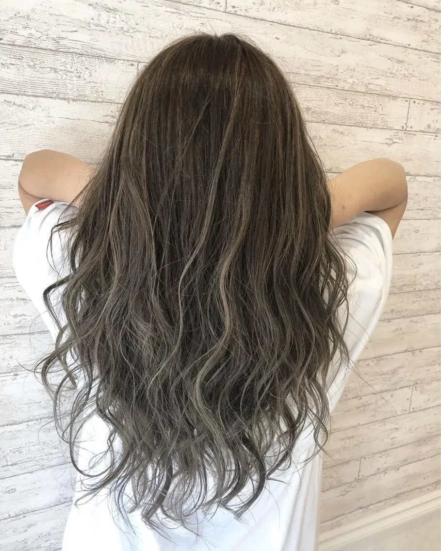 【透明感抜群⭐️】✨カット+シースルーハイライトカラー&高保湿ヘアパック&ぷちスパの写真