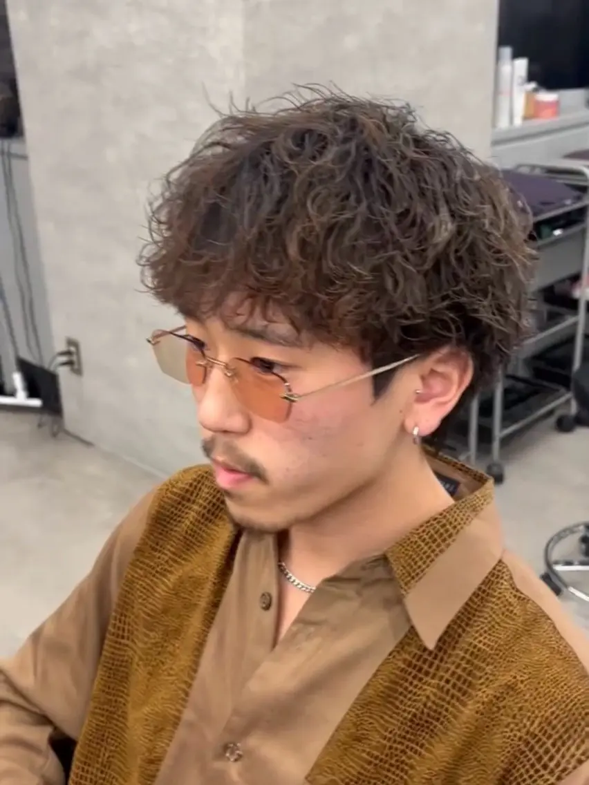 ショート パーマ メンズ メンズパーマ 波巻きパーマ メンズパーマカット 達人/涼のヘアスタイル