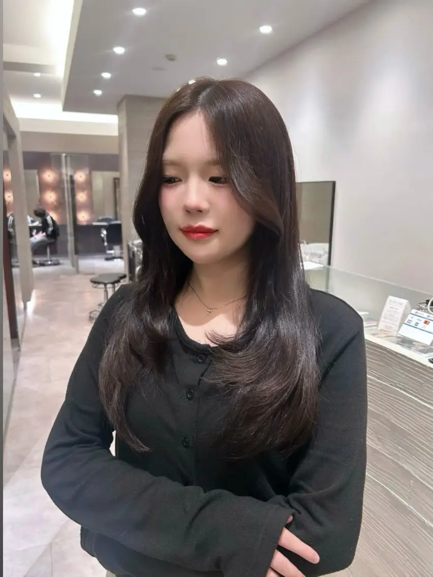 ロング カット ‪†‬ AISAのヘアスタイル