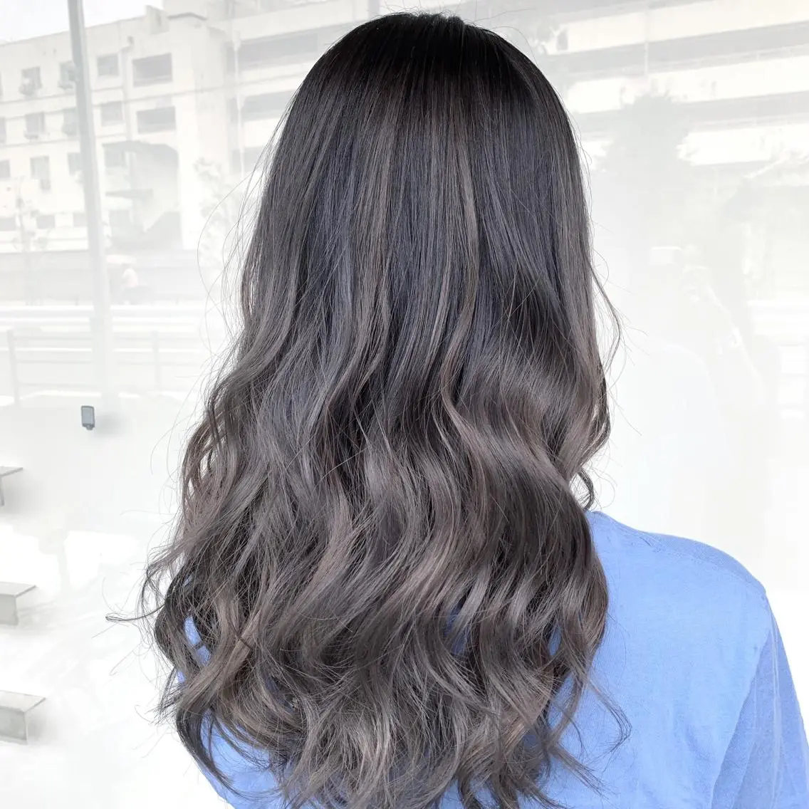 ロング レイヤー/艶髪カラー 森本くるみのヘアスタイル