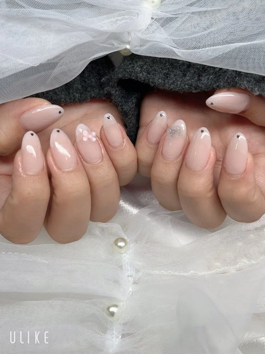 ネイル ハンドネイル YOLO NAILのネイルデザイン