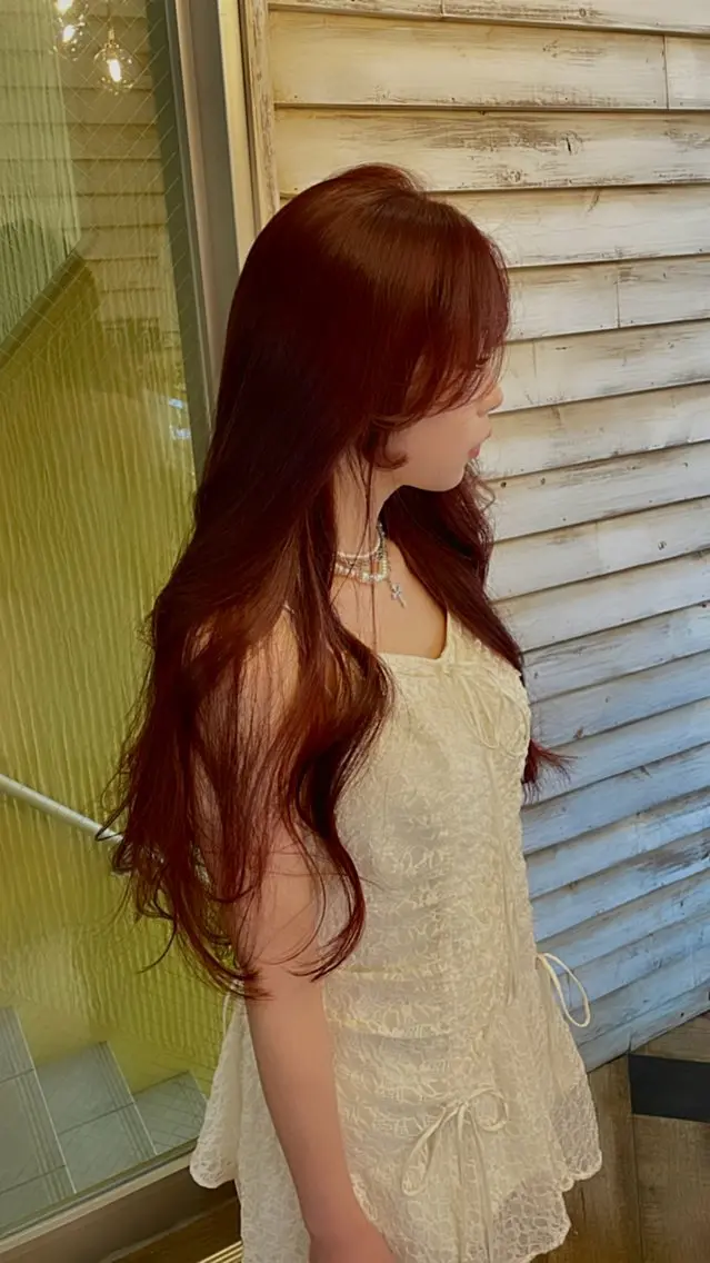 ロング ピンクブラウン Raffichi 店長　Ryoのヘアスタイル
