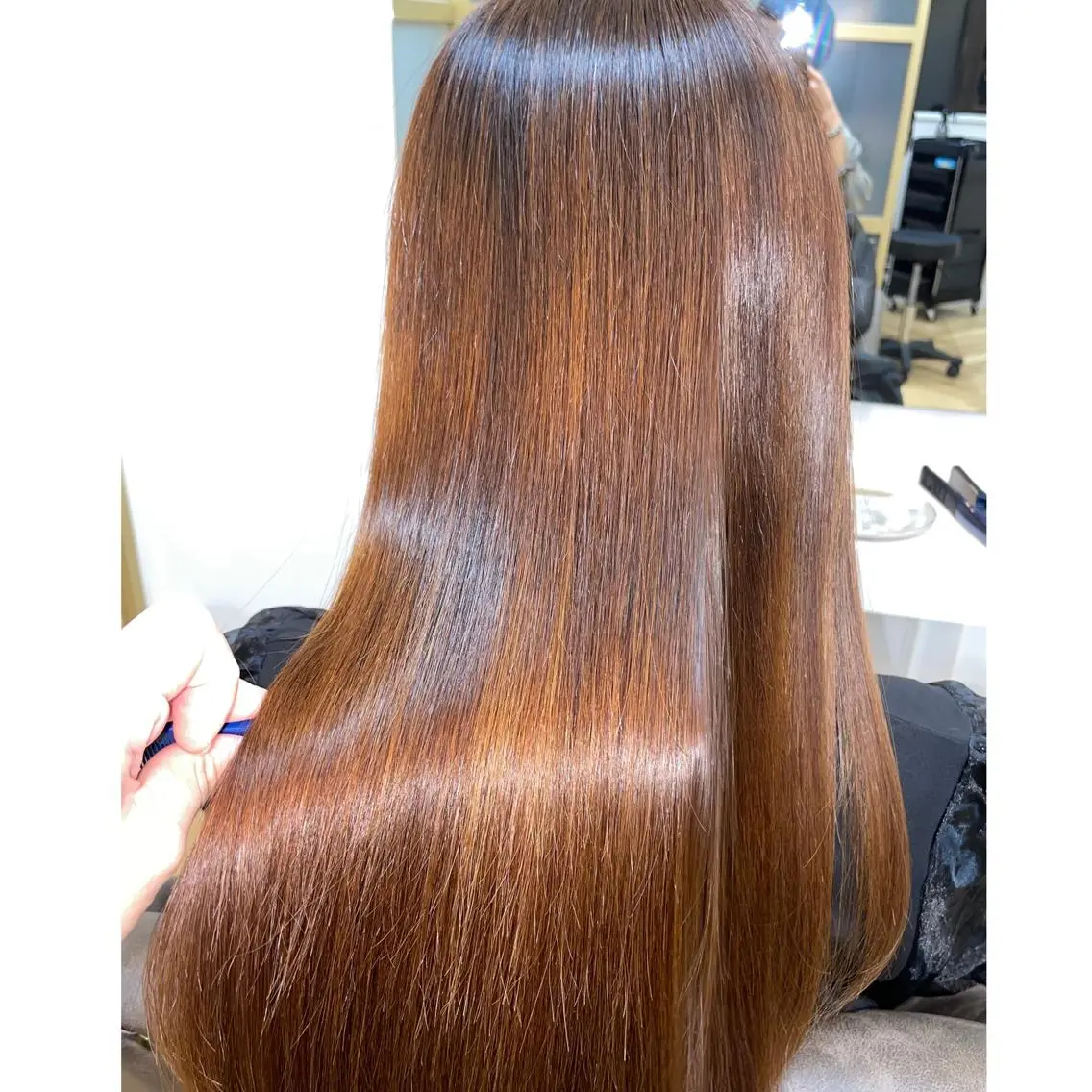 ロング カラー 髪質改善特化 ESSENCIAのヘアスタイル