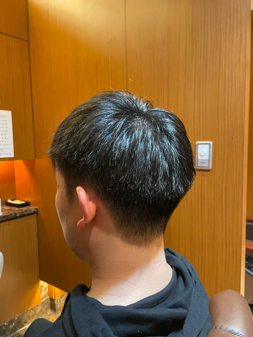 ショート メンズ カット シマサキ シイナのヘアスタイル
