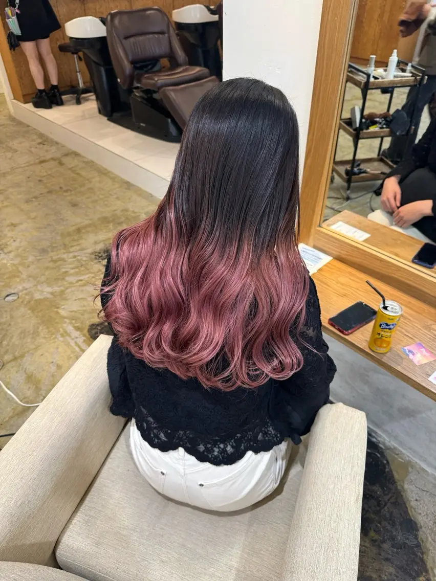 ロング カラー Honoka👧🏼 ルーツ、グラデ特化のヘアスタイル