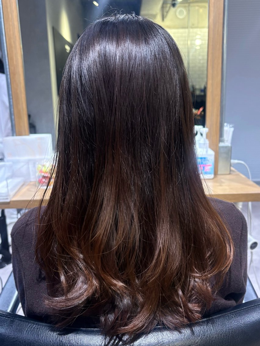 セミロング レイヤーカット カット ︎︎ HINAのヘアスタイル