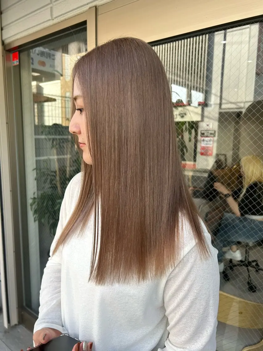 セミロング カラー カット ヘアカラー トリートメント ヘアセット 🌷横浜/レイヤー /艶カラー🌷のヘアスタイル