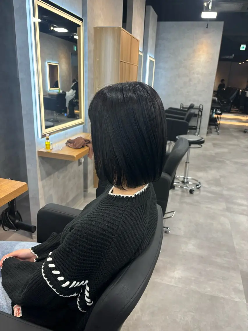 ロング カラー パーマ ヘアアレンジ 透明感ブリーチカラー 🌈TOMOHIROのヘアスタイル